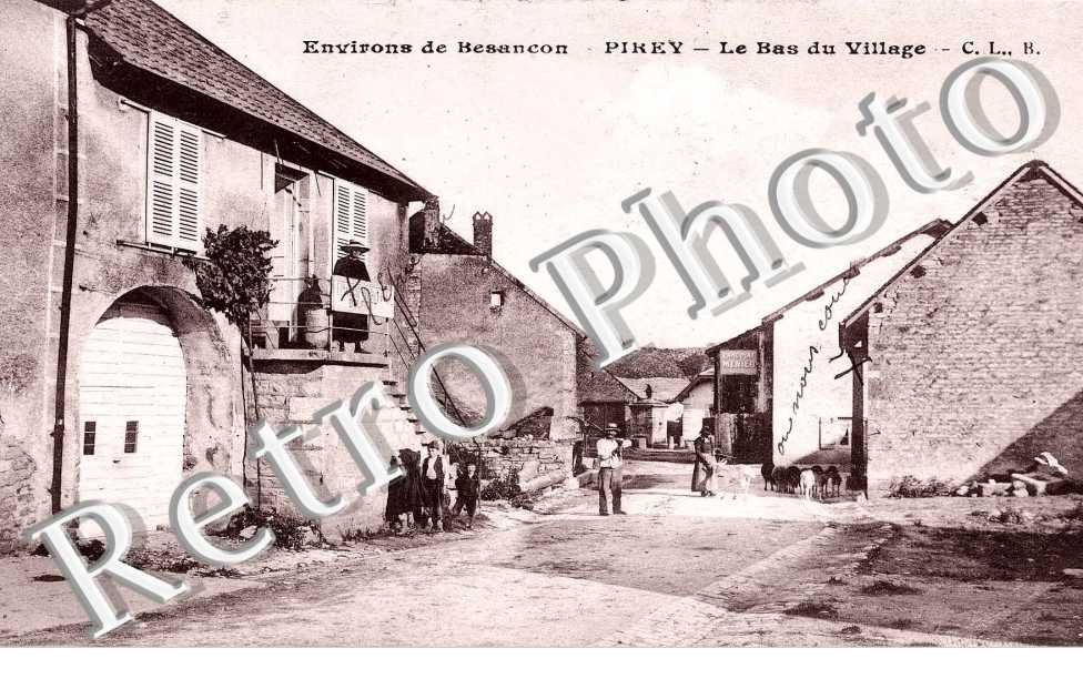 le bas du village