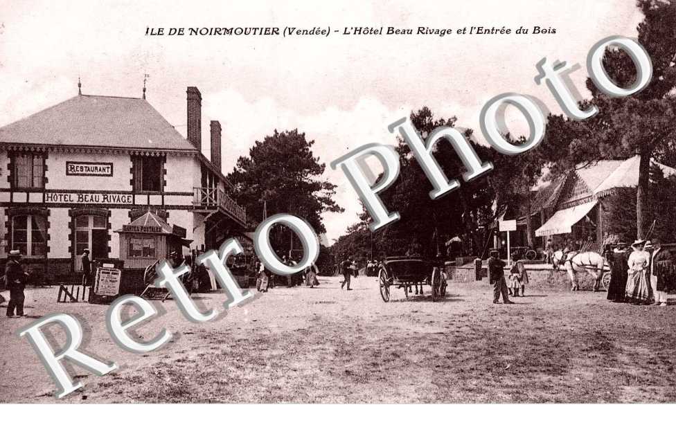 l'Hotel Beau Rivage et l'entree du Bois  Bois de la Chaise