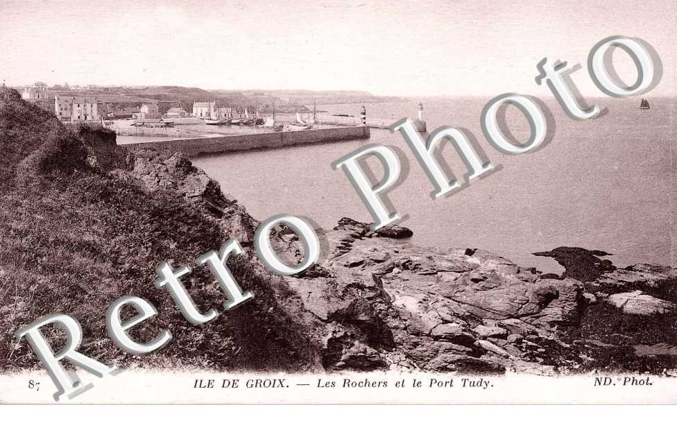 les rochers et le Port Tudy
