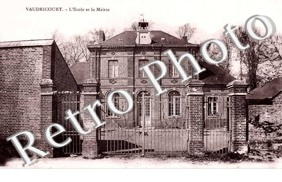l'ecole et la mairie