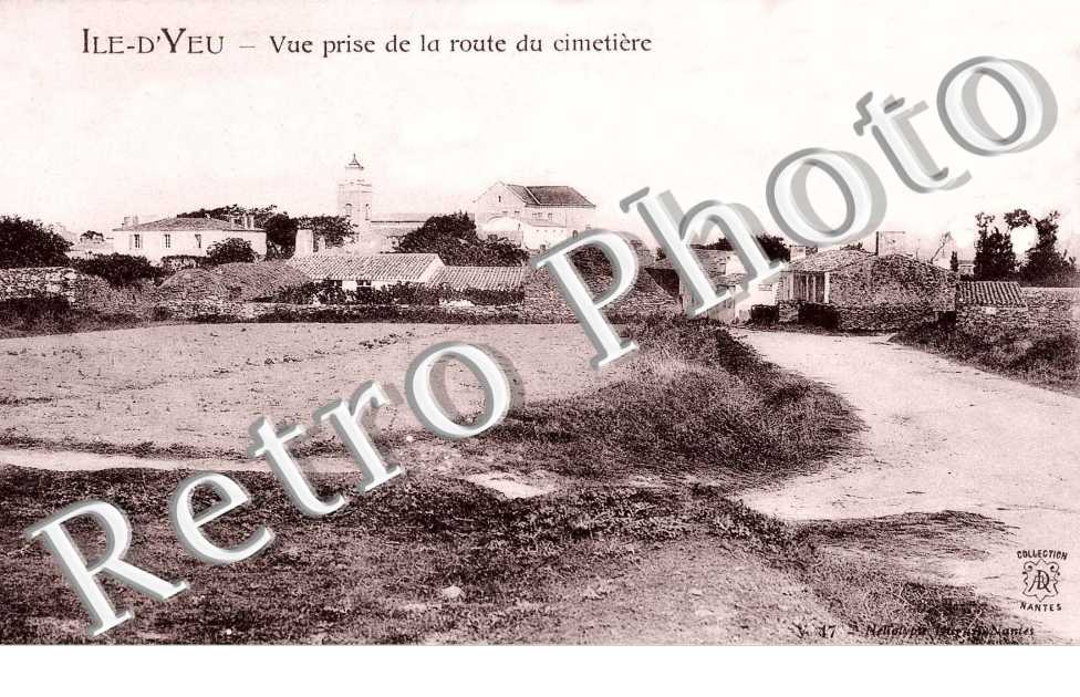 vue prise de la route du cimetiere