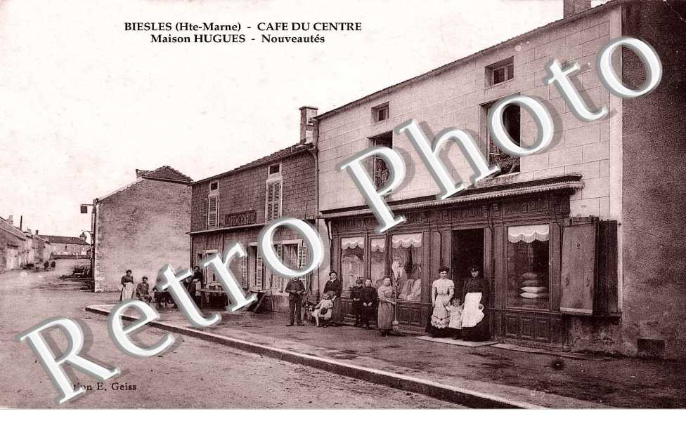 Cafe du Centre Maison Hugues Nouveautes