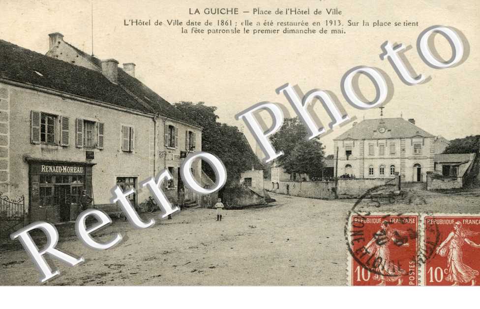 (LA)   Place de l'hotel de ville