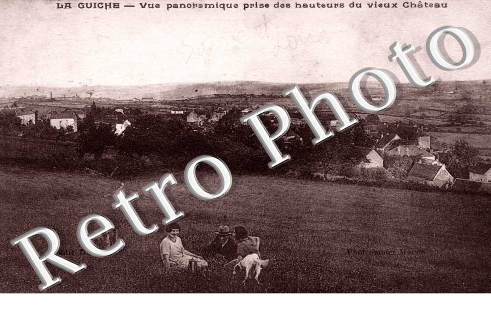 (LA)   Vue panoramique prise des hauteurs du vieux chateau
