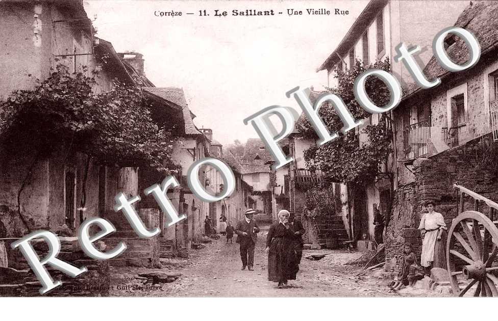 Le Saillant, une Vieille Rue