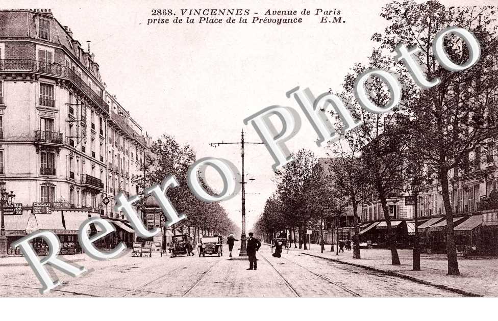 Avenue de Paris prise de la Place de la Prévoyance