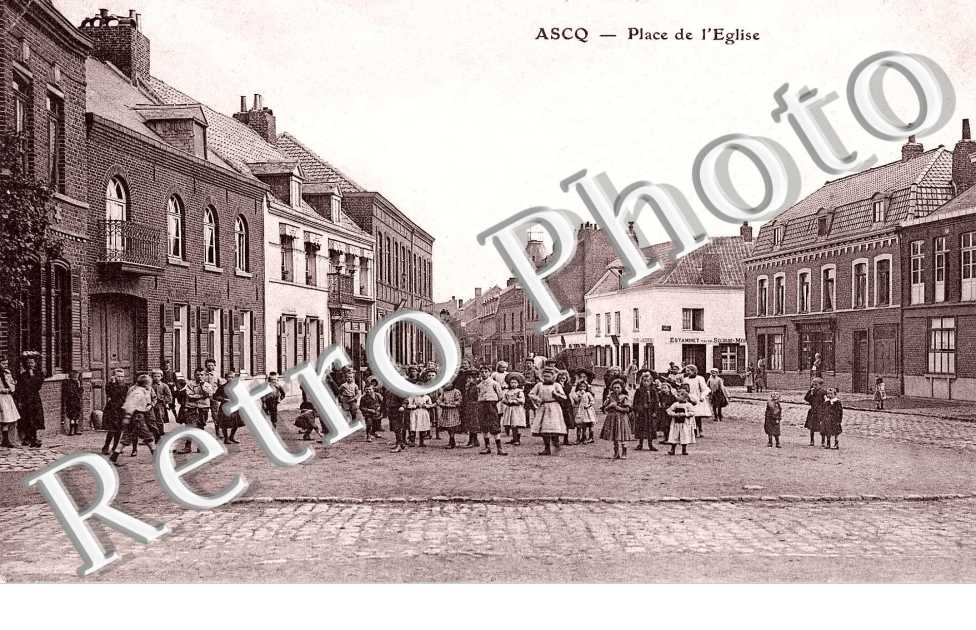 ASCQ  PLACE DE L'eglise
