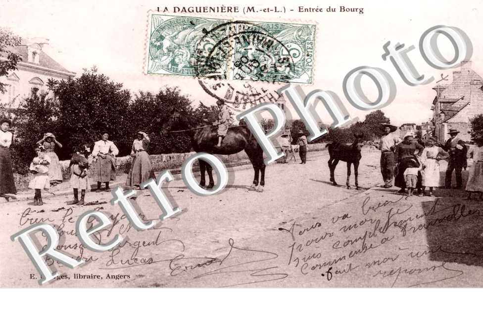 ENTREE BOURG