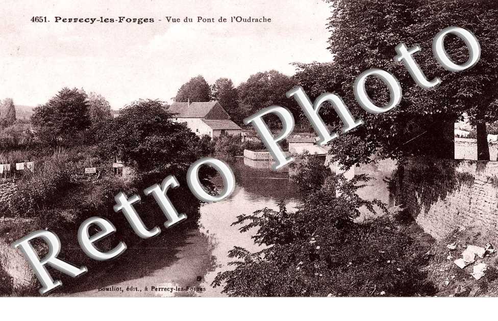 Vue du pont de l'Oudrache