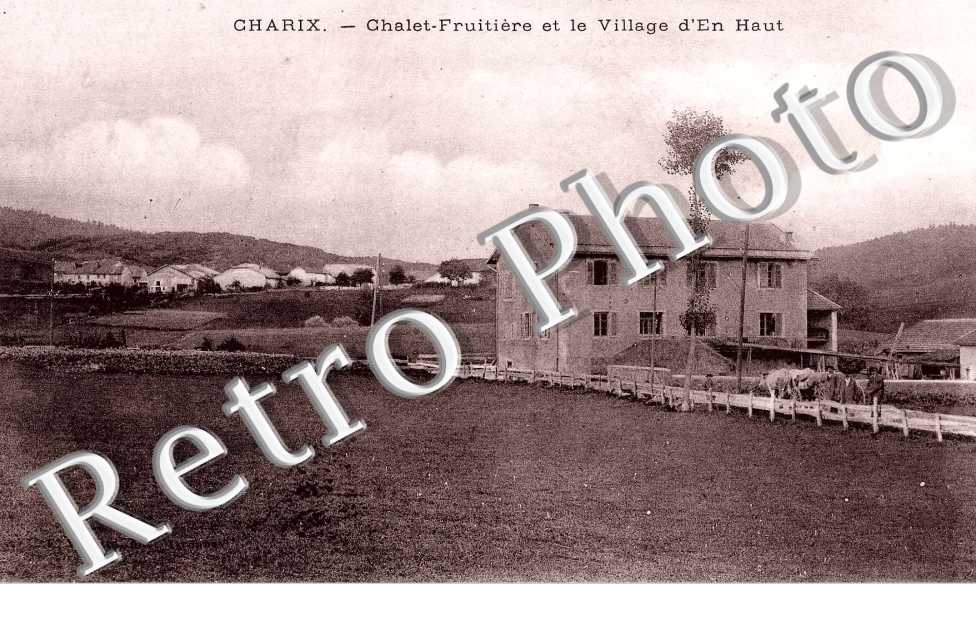 chalet fruitiere et le village d'En Haut