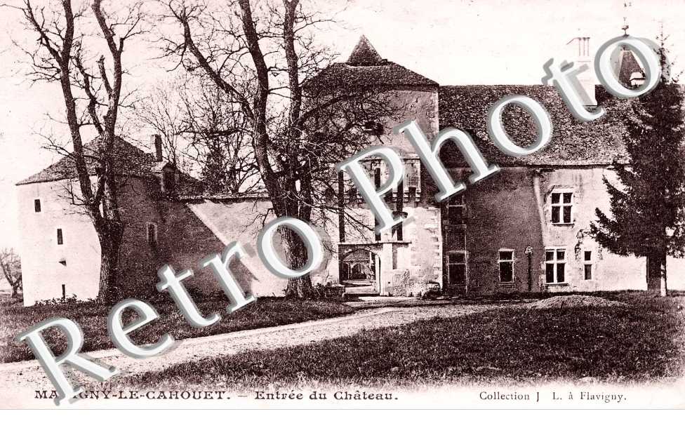 ENTREE DU CHATEAU