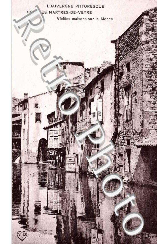 VIEILLES MAISONS SUR LA MONNE