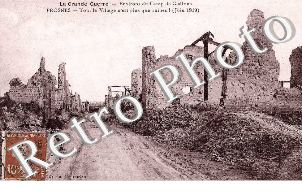 tout le village n'est plus que ruines en juin 1919