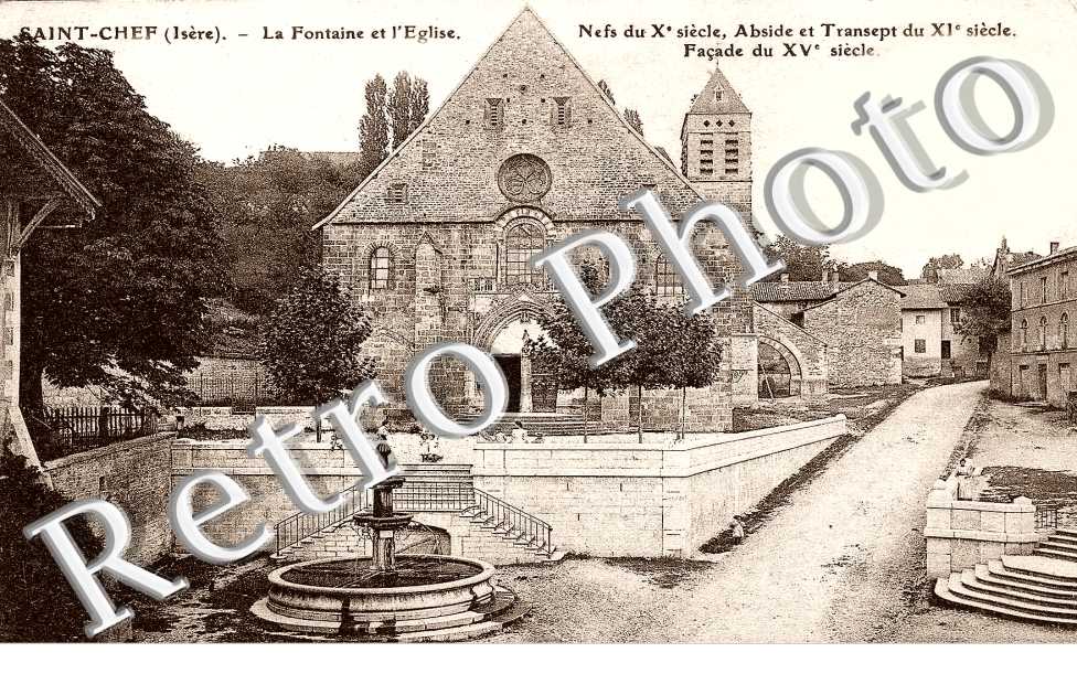 La fontaine et l'eglise