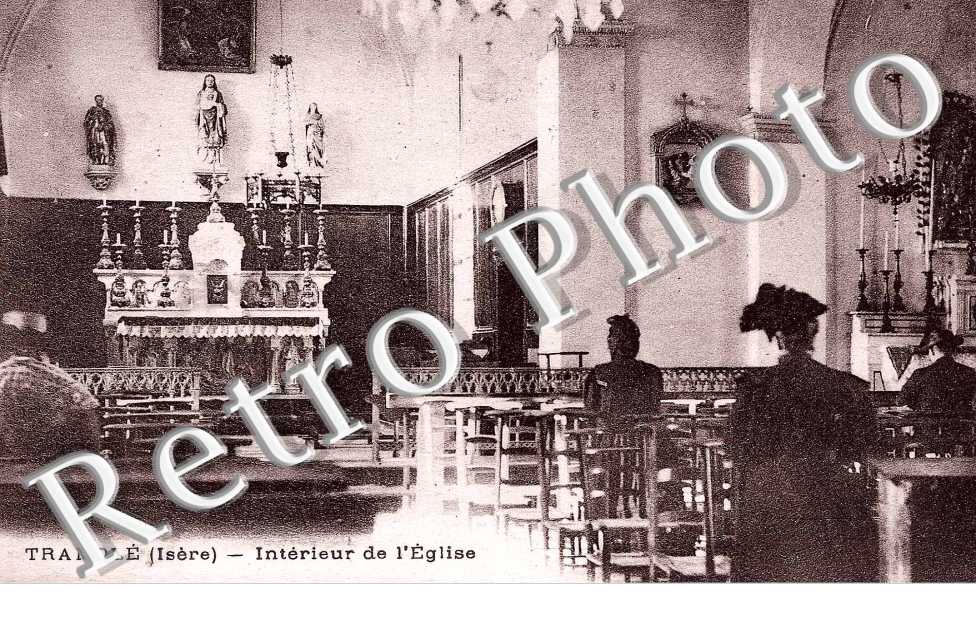 INTERIEUR DE L'EGLISE