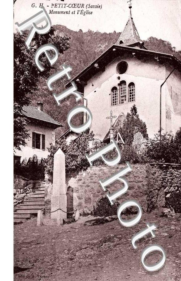 Le monument et l'eglise