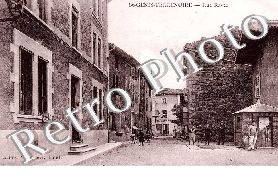 Saint-Genis-terre-noire    -       Rue Ravez