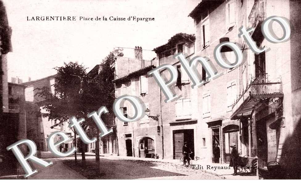 PLACE DE LA CAISSE D'EPARGNE