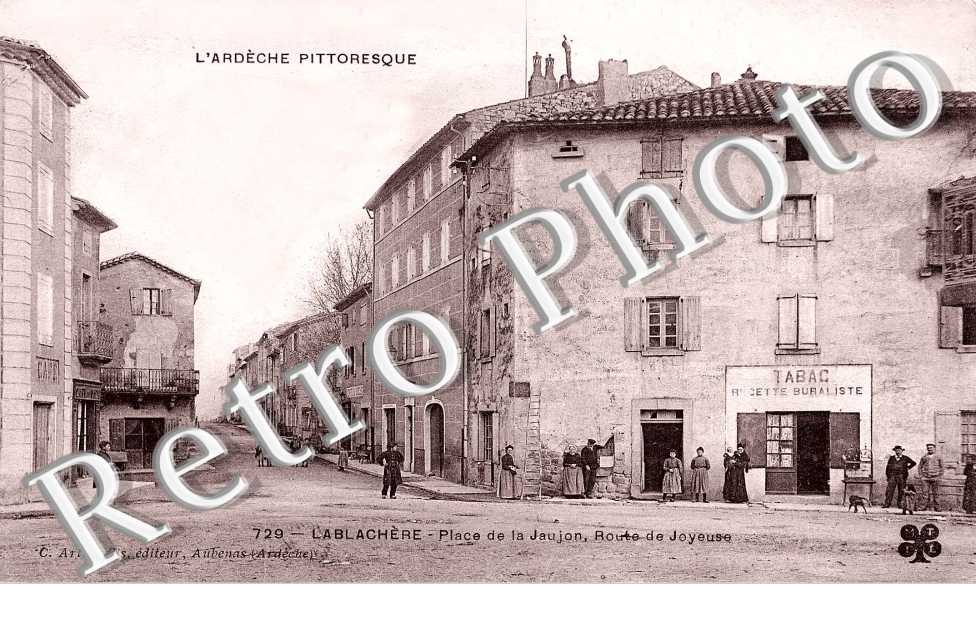 Place de la jaujon - route de Joyeuse