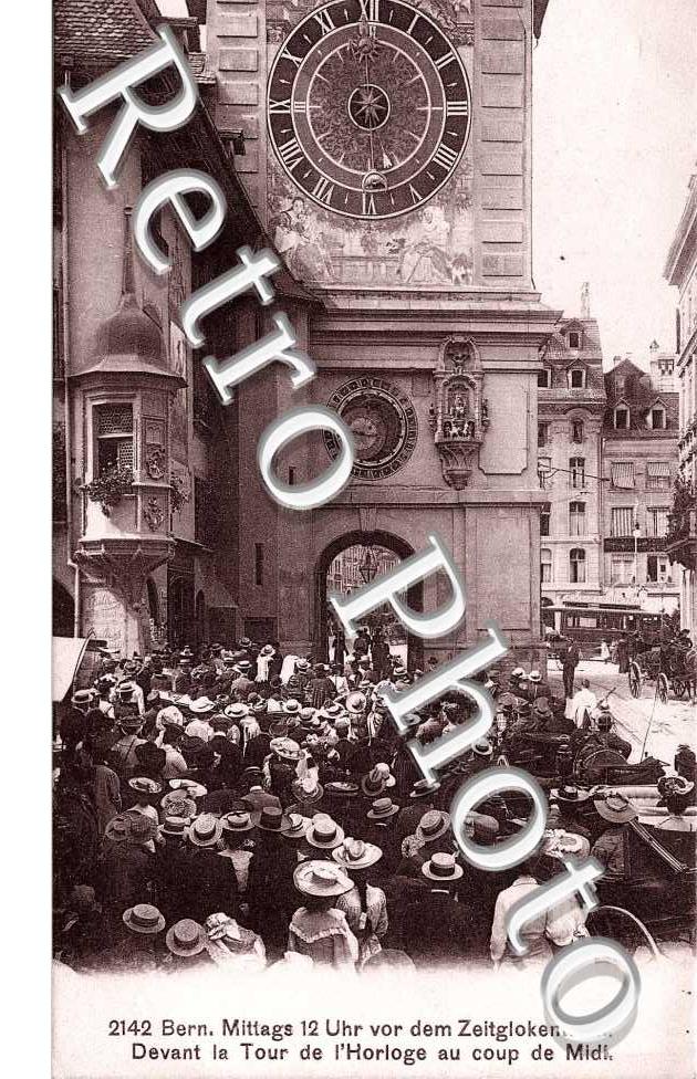 Tour de l'horloge au coup de midi