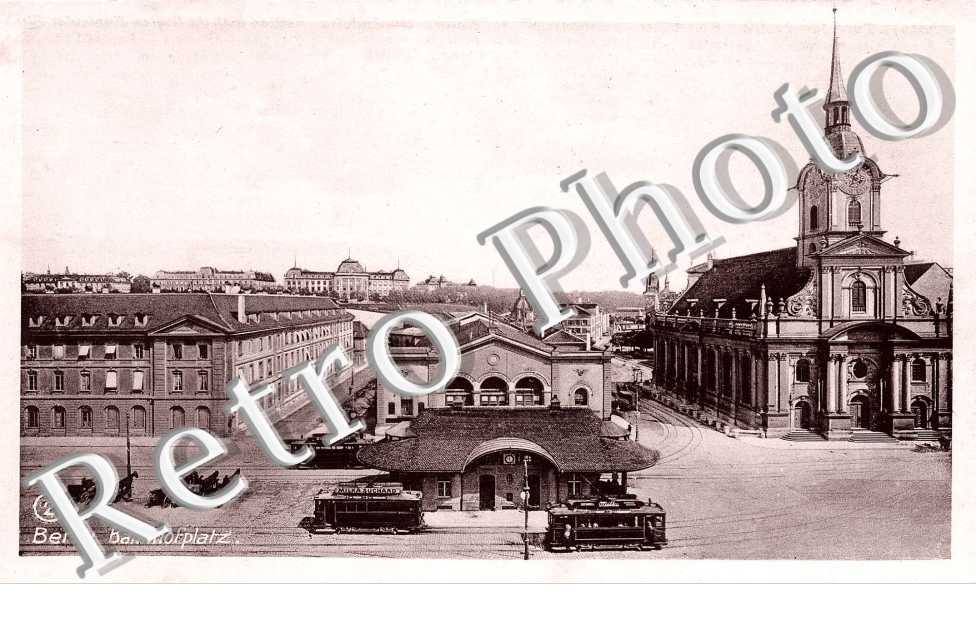 Bahnofplatz.