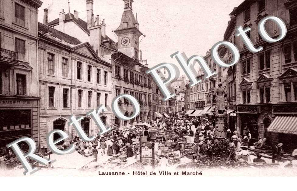 Hotel de Ville et Marche
