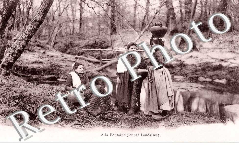 A la Fontaine - Jeunes Landaises