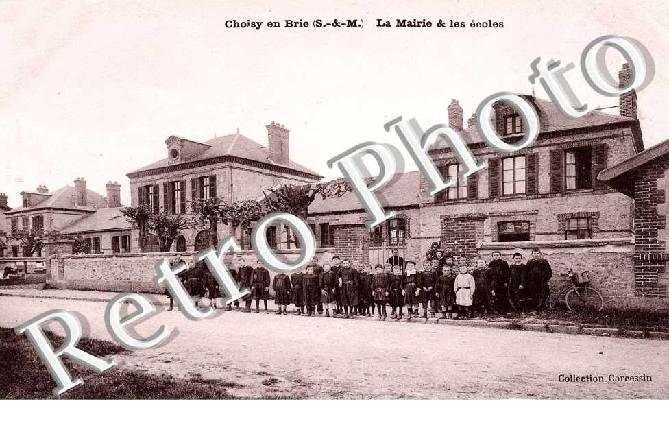 La Mairie et les Ecoles