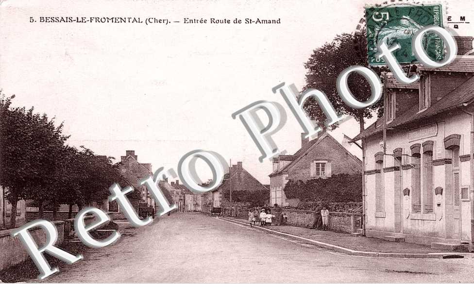 Entree Route de saint Amand