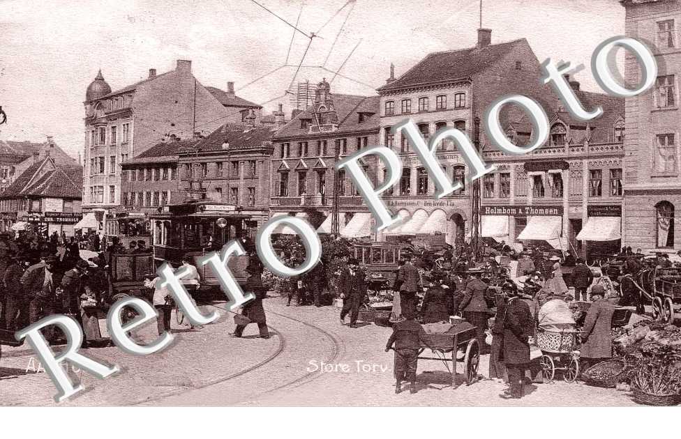Store Torv
