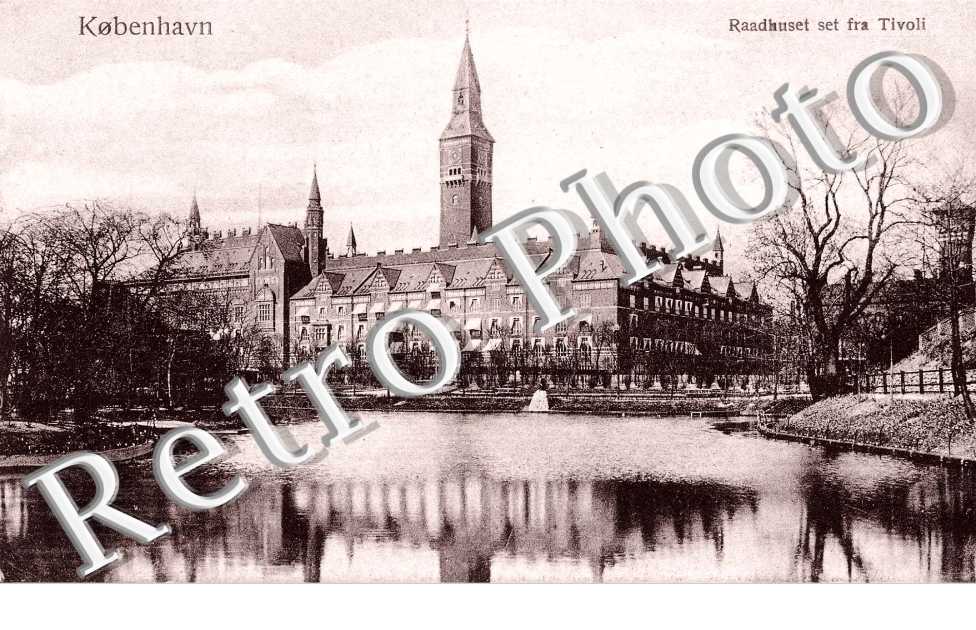 Kobenhavn - raadhuset set fra tivoli