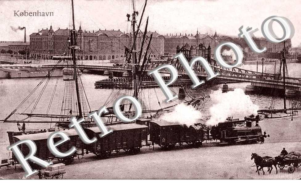 Sur le Port