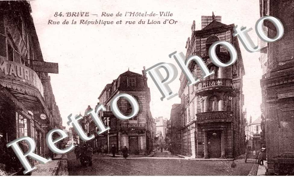 rue de l'Hotel de Ville Rue de la Republique et rue du Lion d'Or
