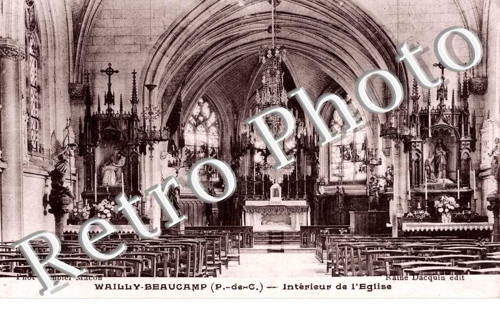 Interieur de l'eglise