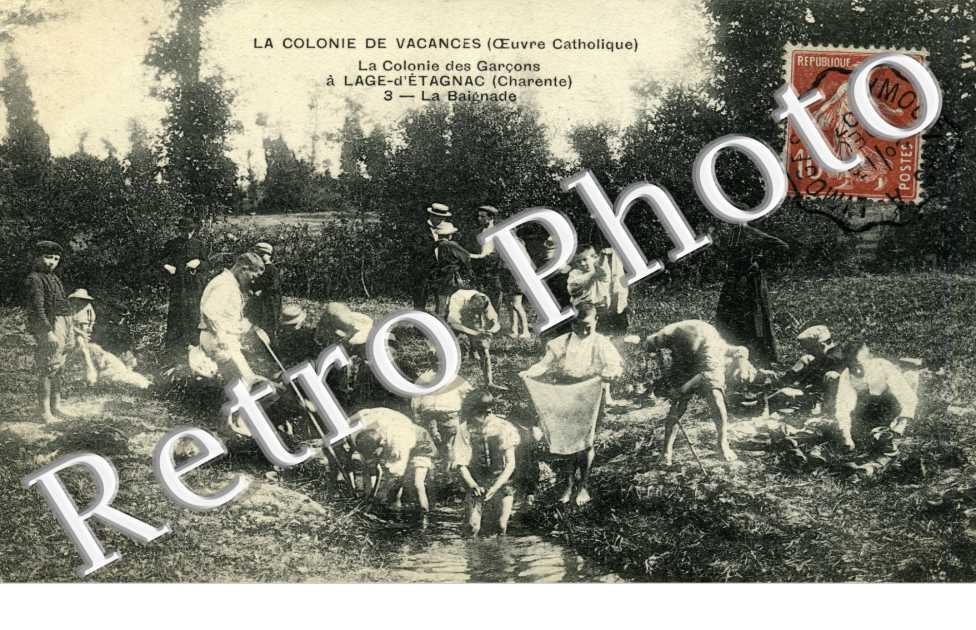 la colonie de vacances La colonie des garcons a LAGE-d'ETAGNAC La baignade