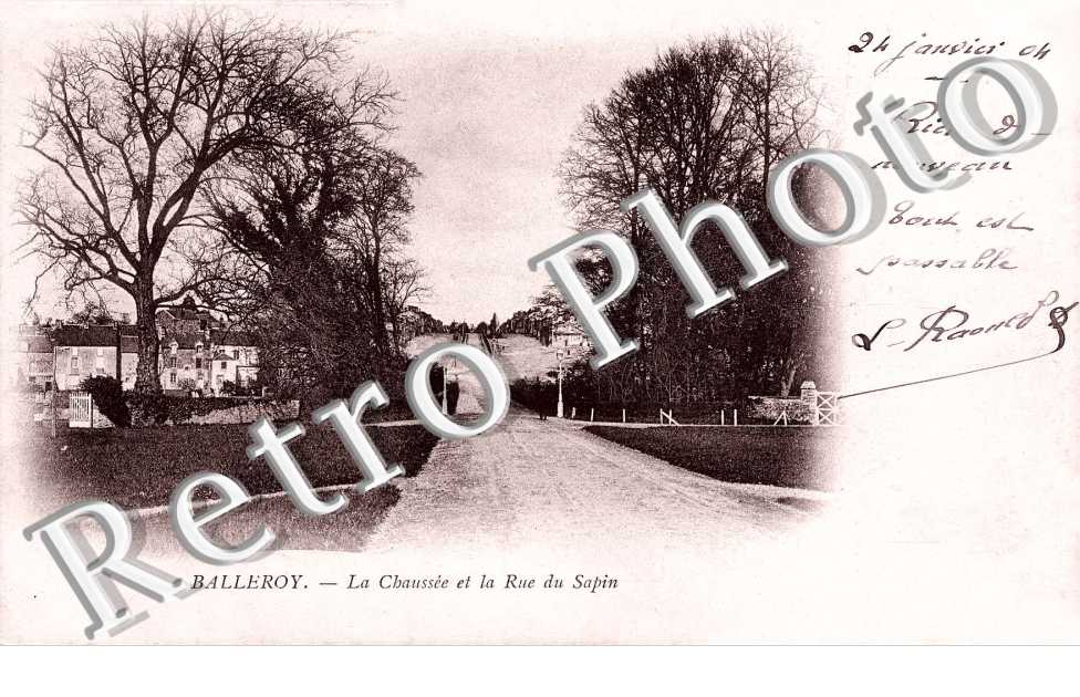 la chaussee et la rue du Sapin