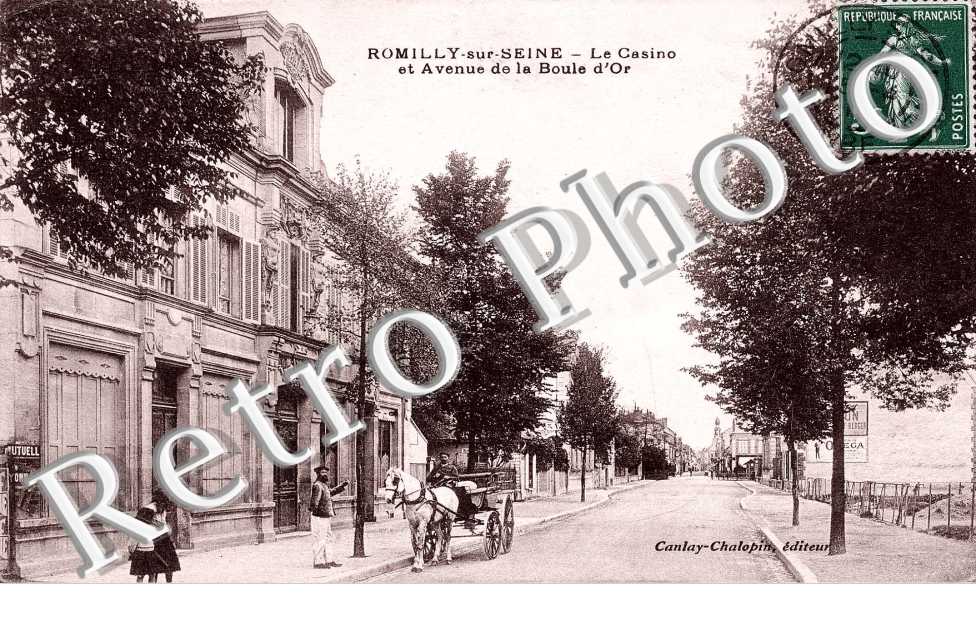 le Casino et avenue de la Boule d'Or