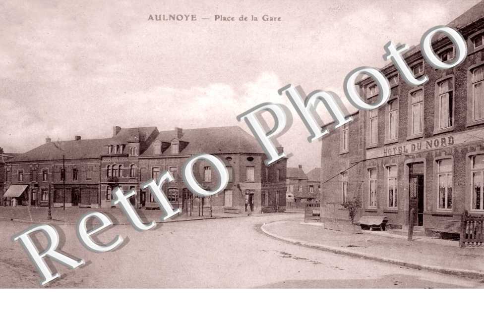 la place de la Gare