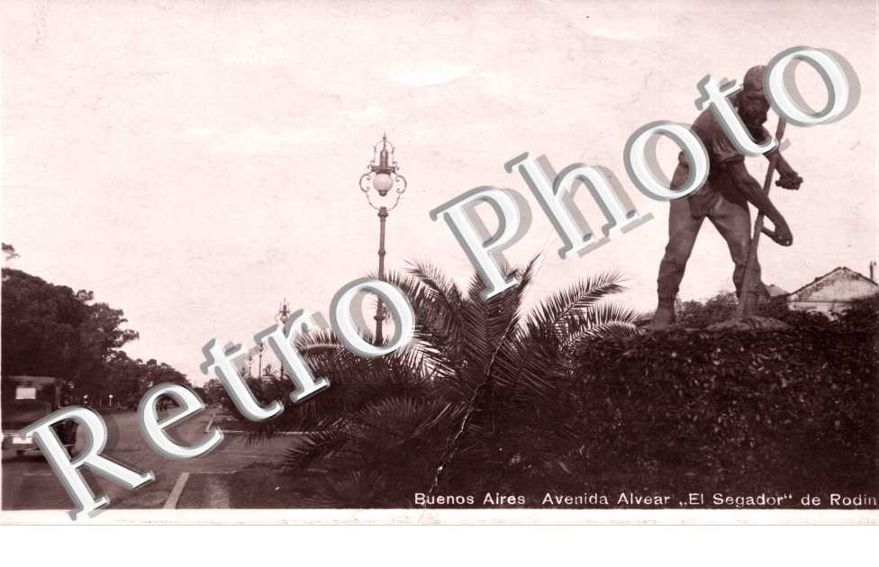 Avenida Alvear - El segador de Rodin