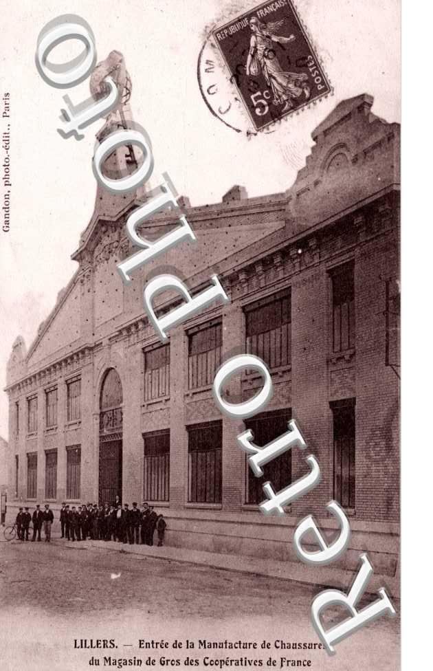 entree de la manufacture de chaussures du magasin de gros des cooperatives de France