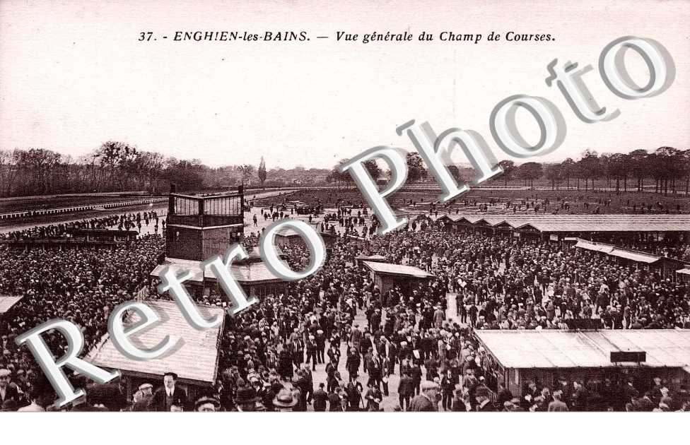 vue generale du champ de course
