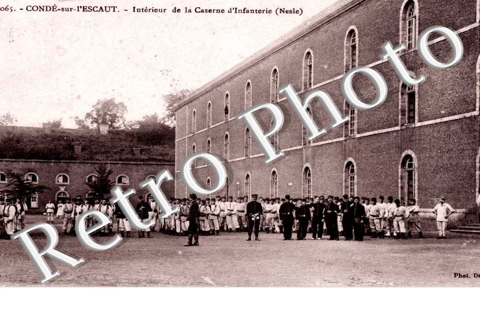 interieur de la caserne d'infanterie (Nesle)
