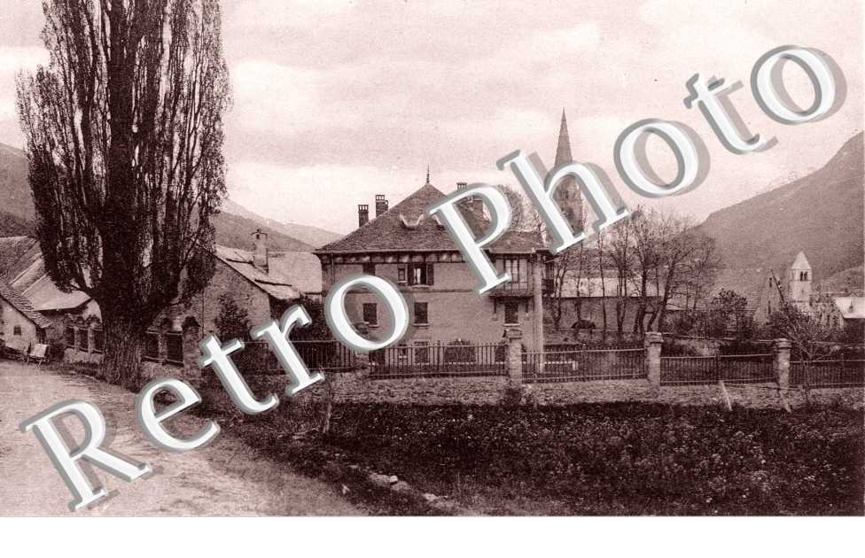 L'Entree du Village