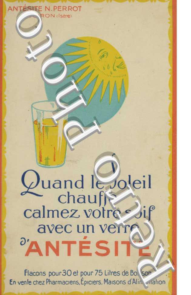 quand le soleil chauffe calmez votre soif avec un verre d'Antesite