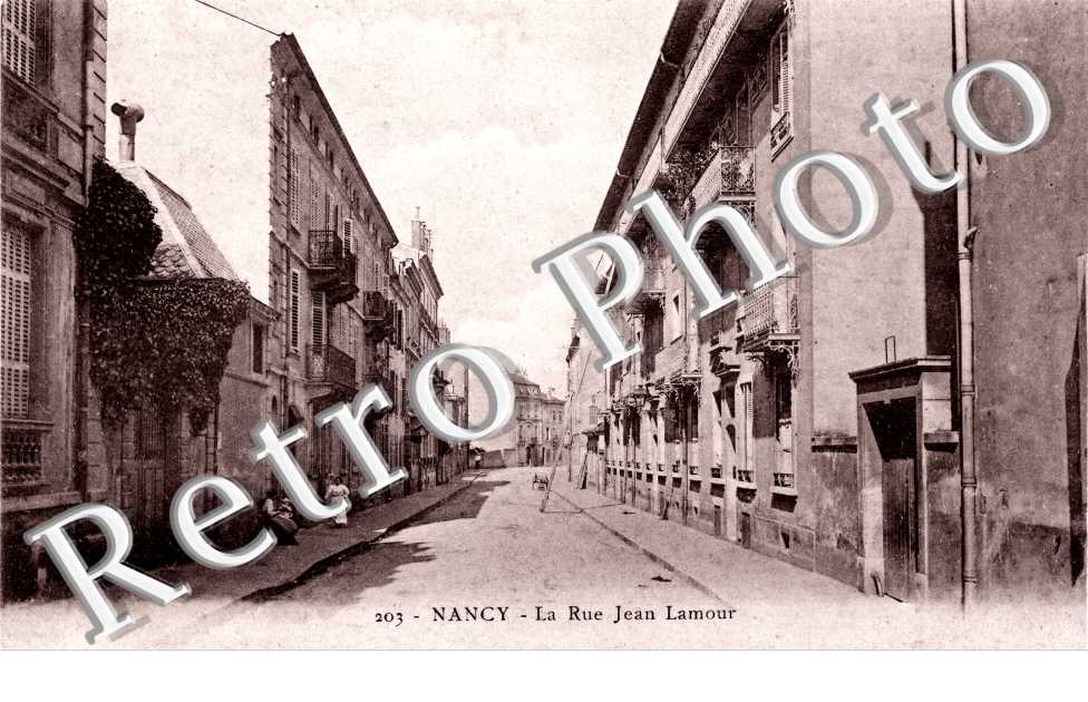 Faubourg des Trois Maisons. la rue Jean Lamour