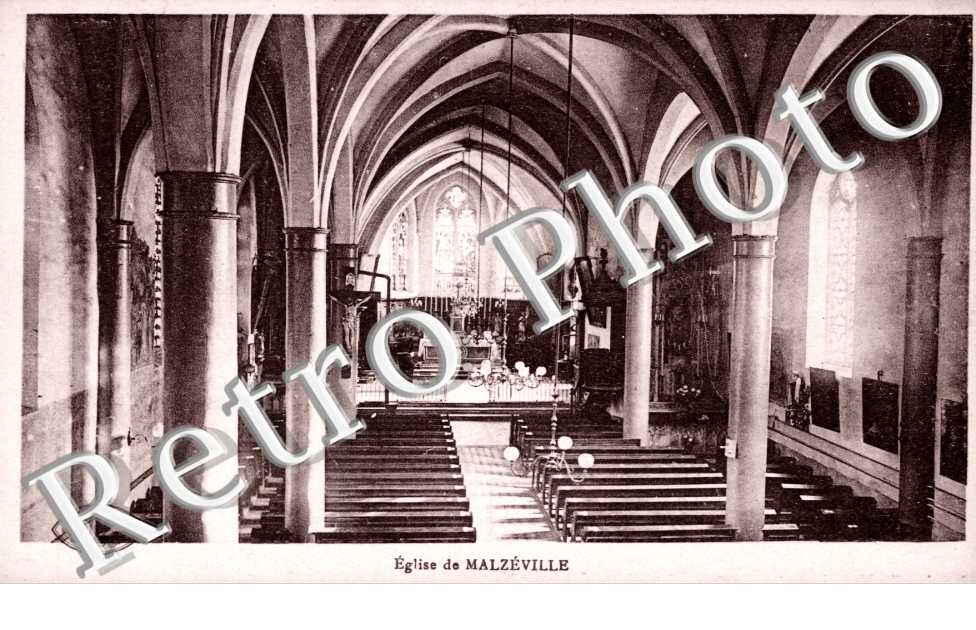 Interieur de L'Eglise