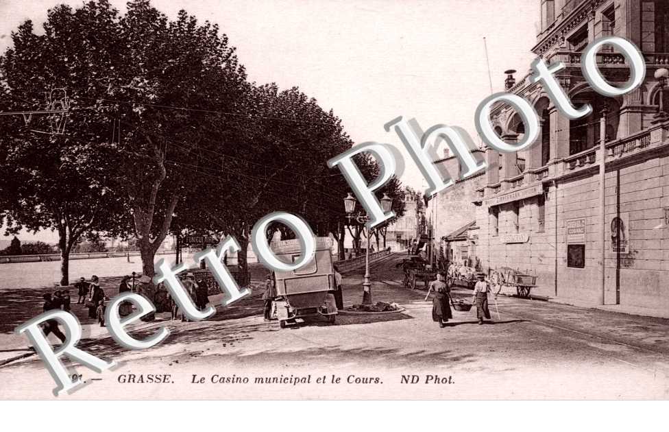 le casino municipal et le Cours