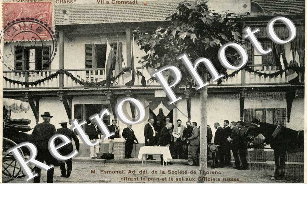 M. Esmomet de la societe de Thorenc offrant le pain et sel aux officiers russes