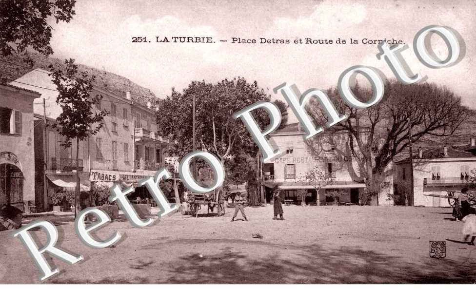 Place Detras et route de la Corniche