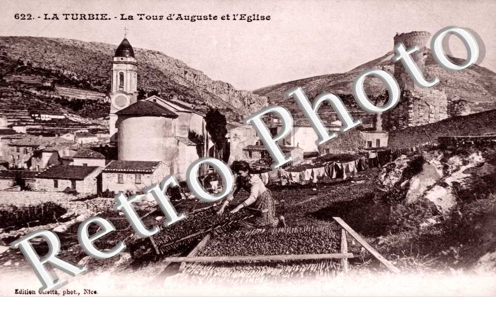 Tour d'Auguste et eglise